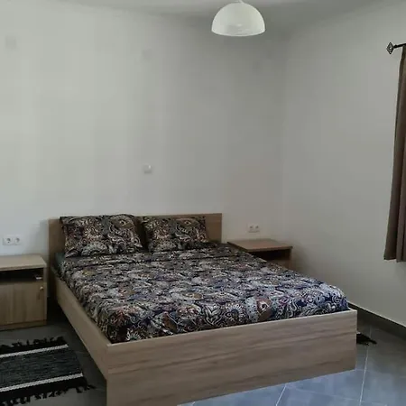 Igoumenitsa Apartment Exterior photo